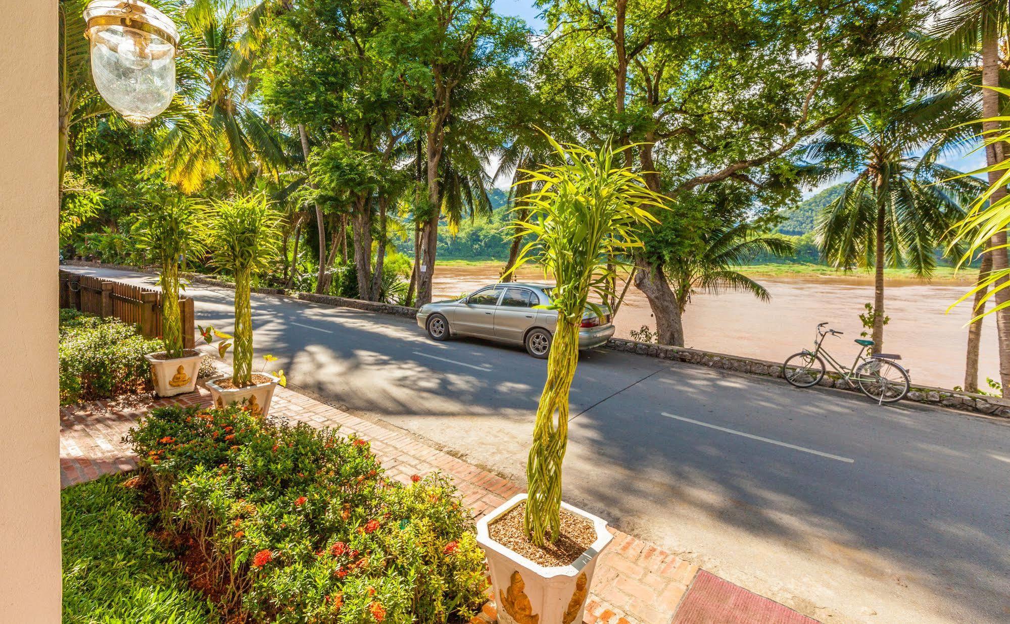 Mekong Riverview Hotel Luang Prabang Exterior foto